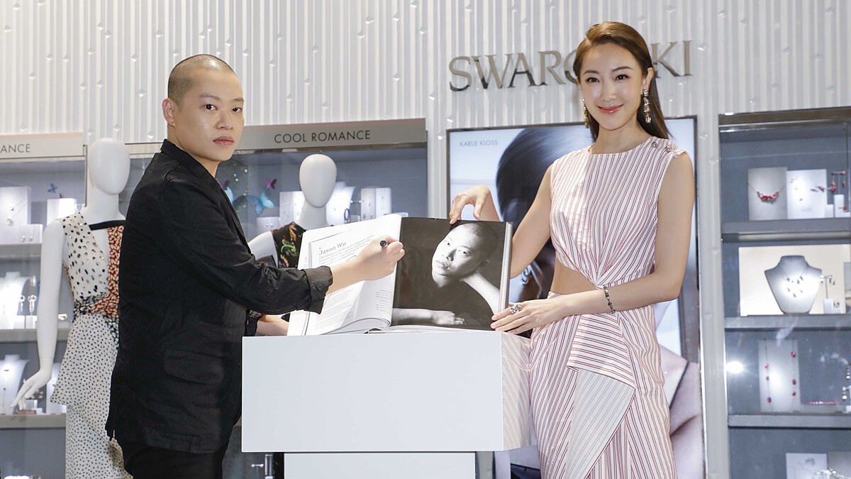 Jason Wu親自設計Atelier Swarovski全新系列！鑽石般火光的水晶墜鍊打造隋棠的飾品穿搭