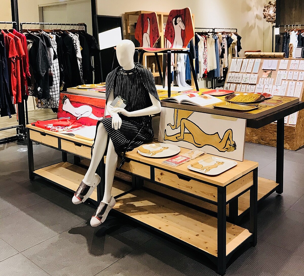 誠品生活AXES攜手周裕穎翻玩常玉經典 裸女圖登春夏櫥窗