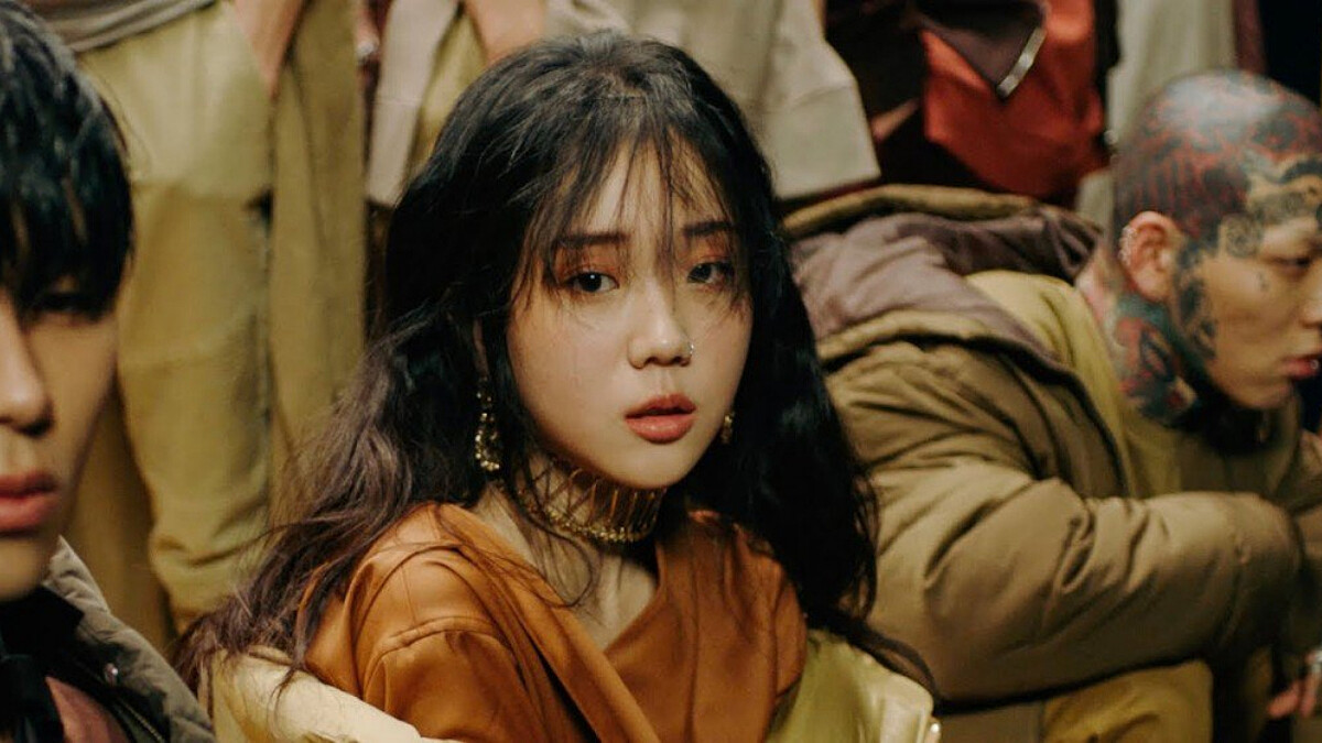 2018韓國最強女力音源強盜!KATIE 金光閃閃現身,出道單曲〈Remember〉炸翻了~