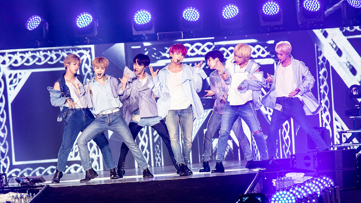 BTS防彈少年團壓軸嗨爆全場！最強韓流盛會 「 SBS SUPER CONCERT 」集結SEVENTEEN 、Red Velvet等天團演出