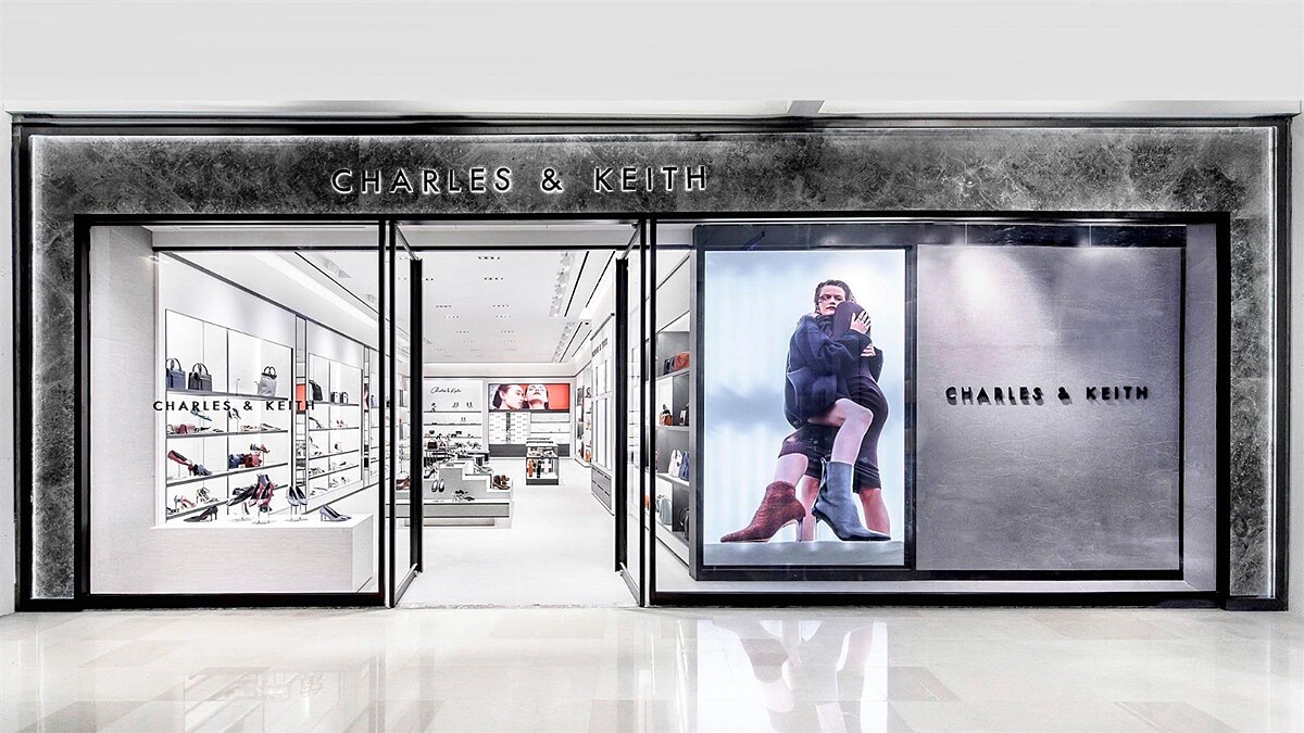 想買不用再直奔台北！新加坡平價時尚品牌 CHARLES &amp; KEITH 進駐台中 