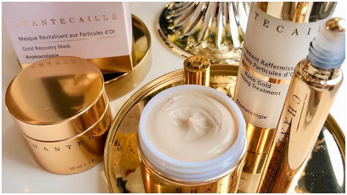 「往臉上貼金是真的！」香緹卡極緻純金賦活面膜內含24K 黃金，滿額還送黃金鍺石按摩滾輪 