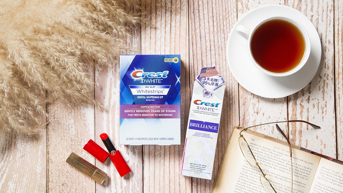 超神奇牙齒打亮術！想擁有秋冬超模般紅唇妝～美國進口「Crest牙齒鑽白神器」是關鍵！