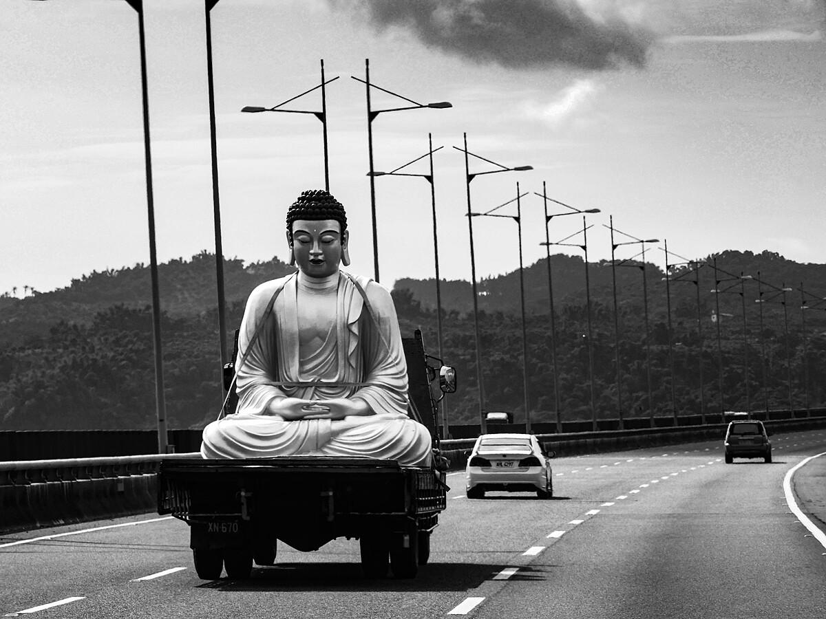 黃信堯《大佛普拉斯》