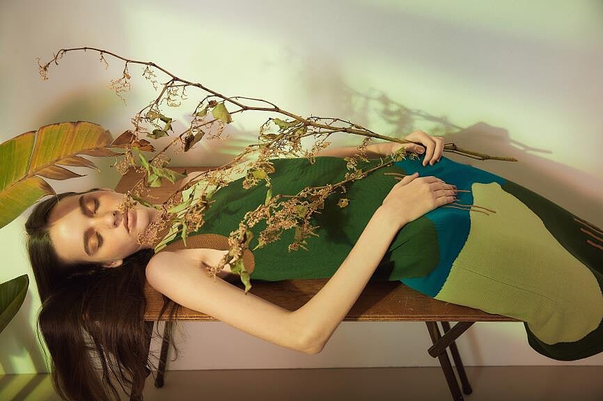 TZULI HSU獨樹一格的浪漫，將優美溫暖的針織作品化為時尚之夢