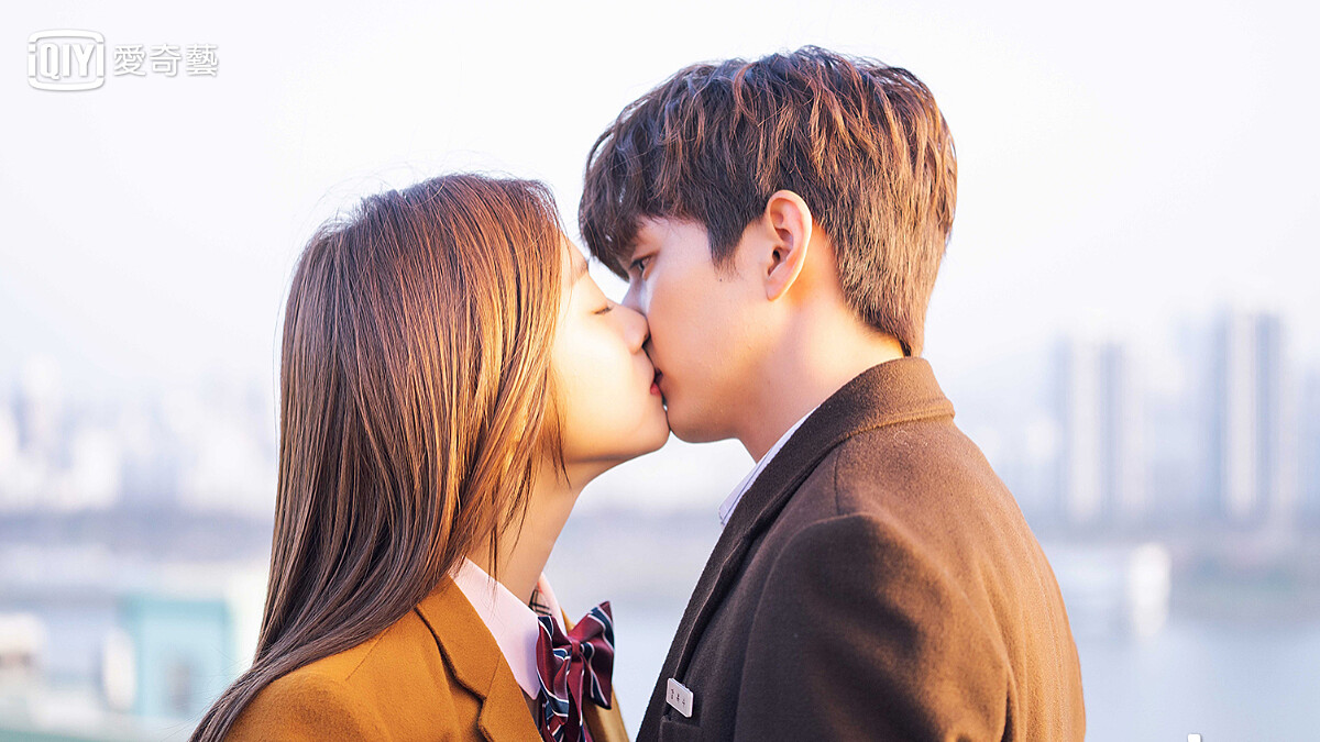 霸氣全校第一名碰上搗蛋鬼學生!「國民弟弟」俞承豪攜手趙寶兒主演浪漫喜劇《福秀回來了》