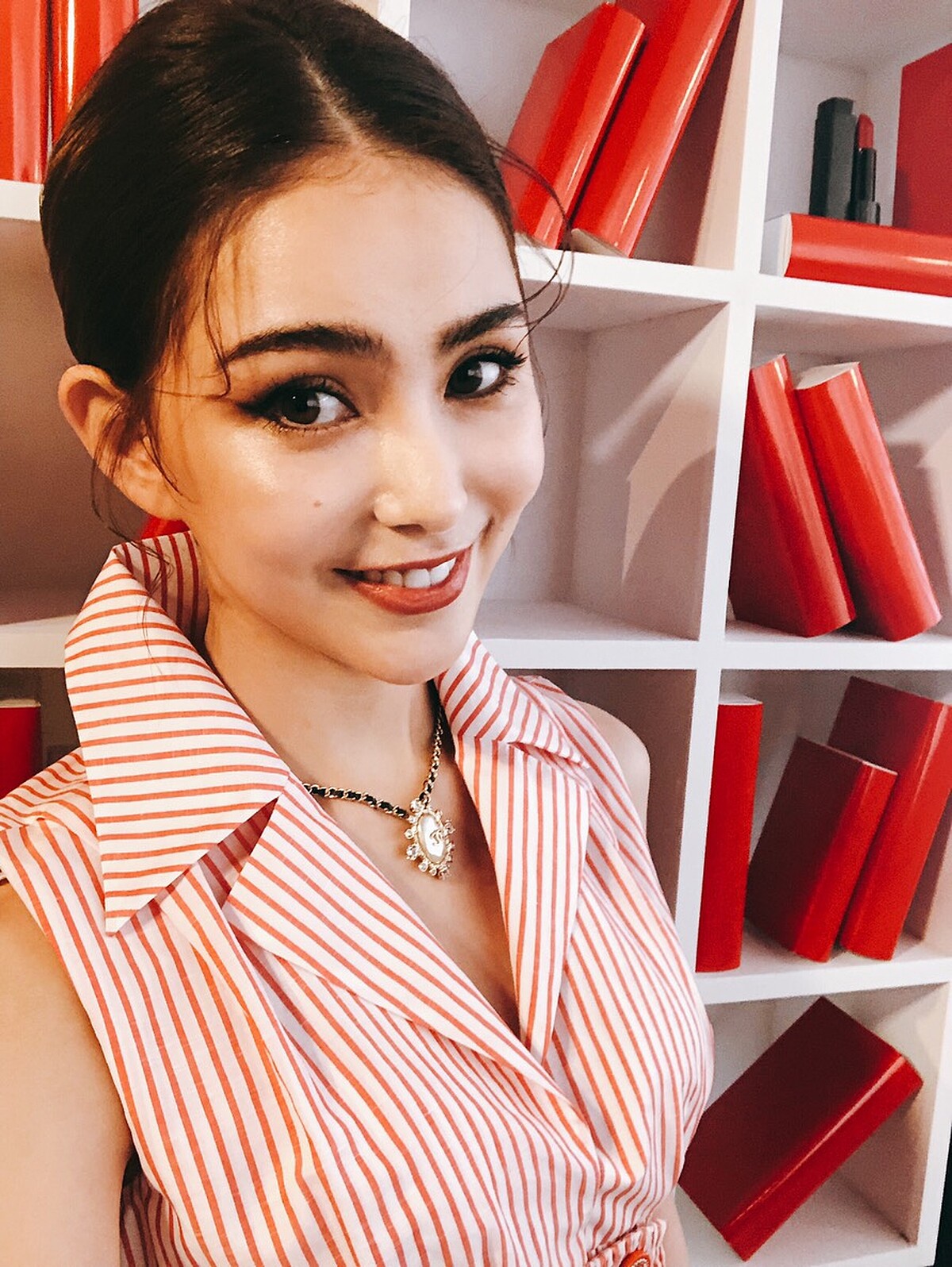 ChanelLeRougePopup昆凌