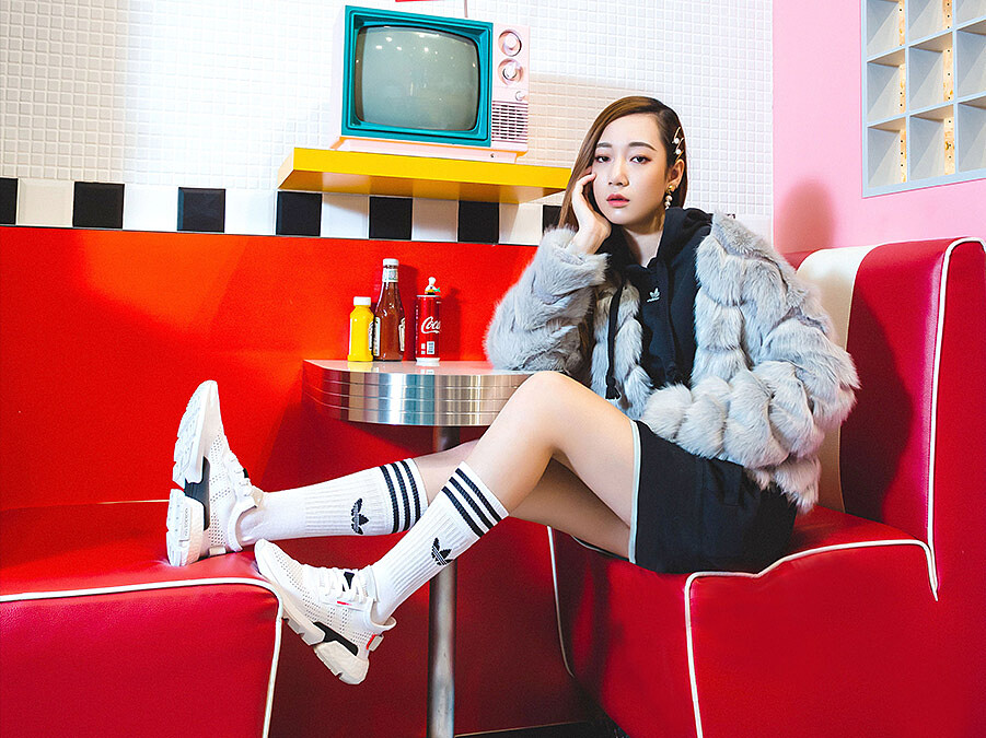 adidas Originals P.O.D.鞋款與adidas Originals Baseball系列服裝