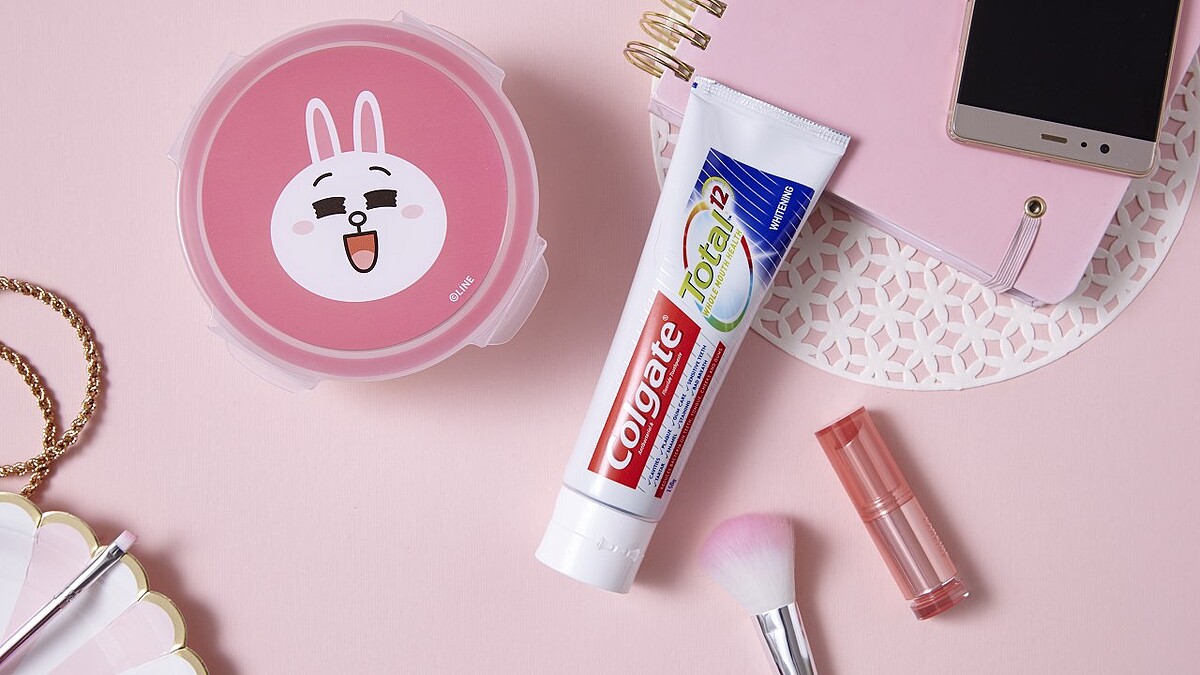 有好口氣就有好人氣！有高露潔全效牙膏╳LINE FRIENDS限量聯名玻璃保鮮盒，辦公室人氣王就是你～ 