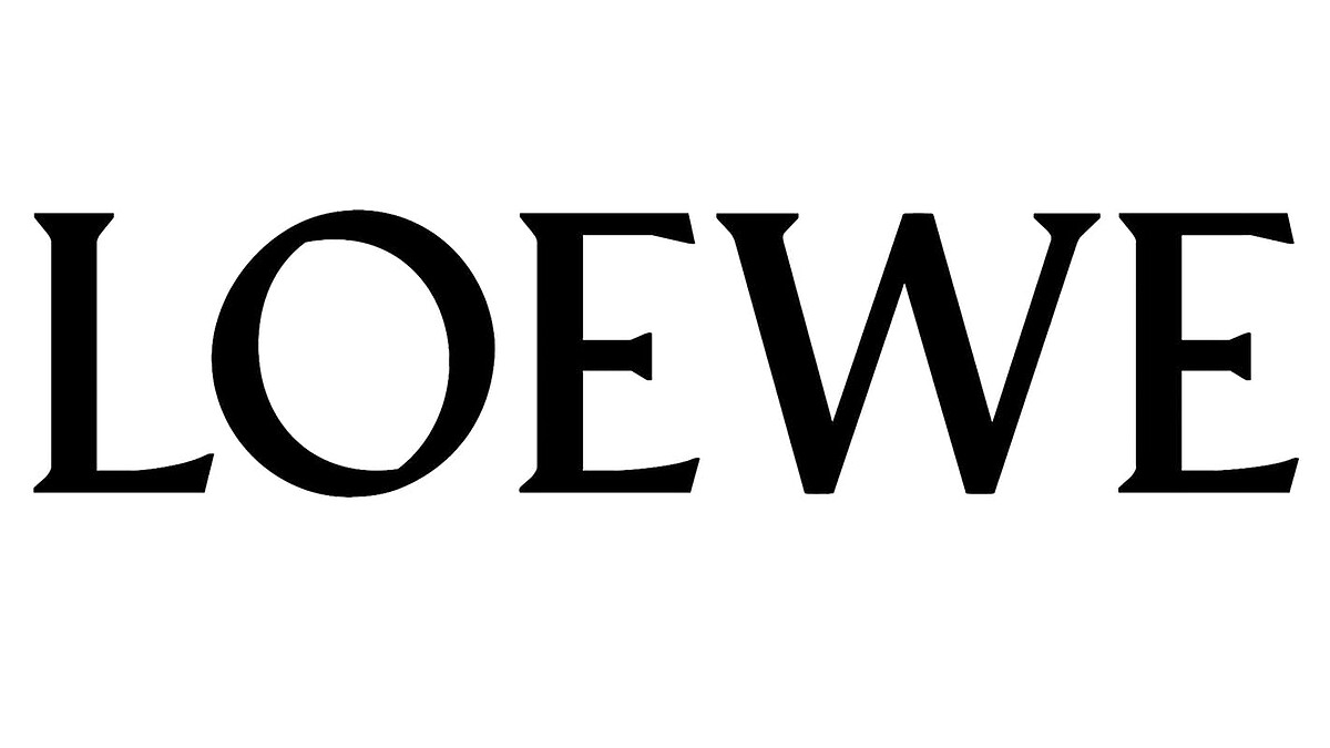 【Live】線上看！LOEWE 2019秋冬時裝大秀，將在3/1下午4點半登場