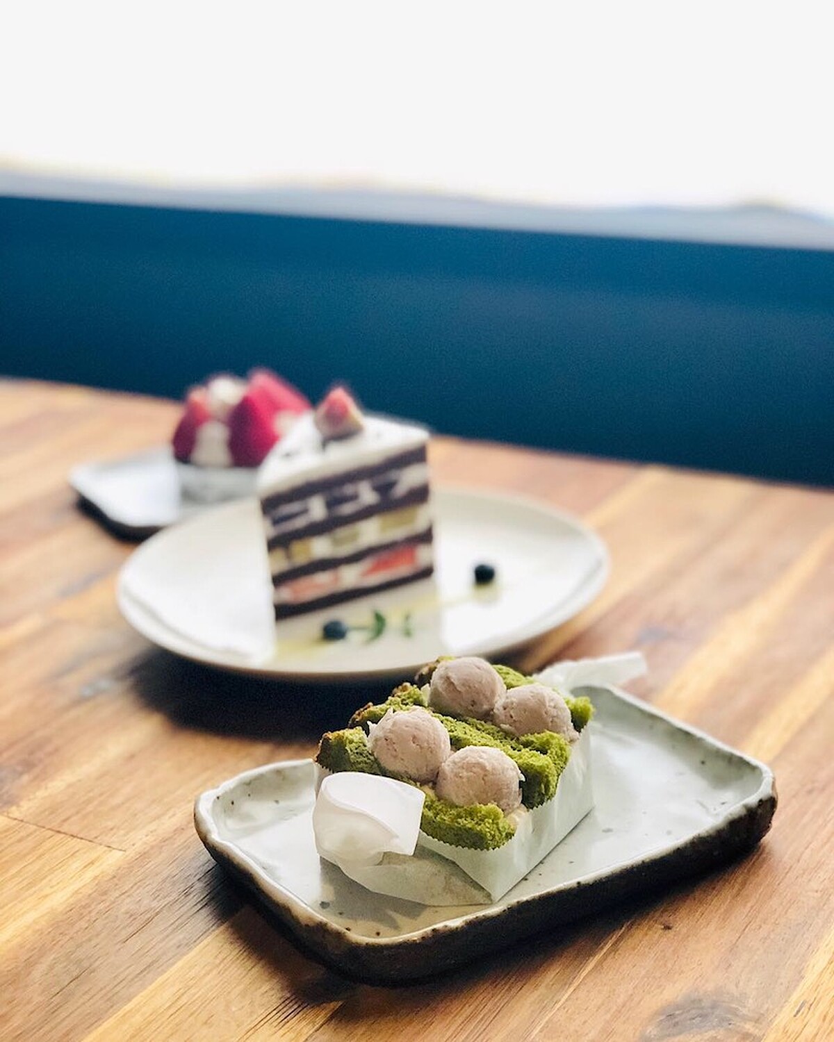 店內低消一人一份甜點