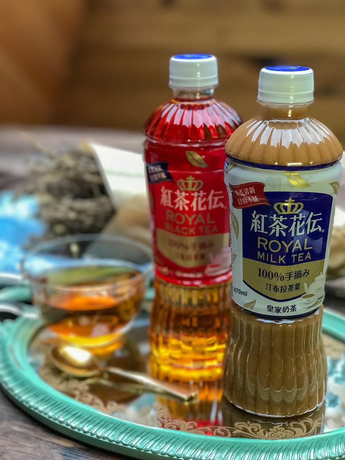 紅茶花伝皇家奶茶 (470ml)建議售價NT$35、皇家紅茶 (470ml)建議售價NT$ 29