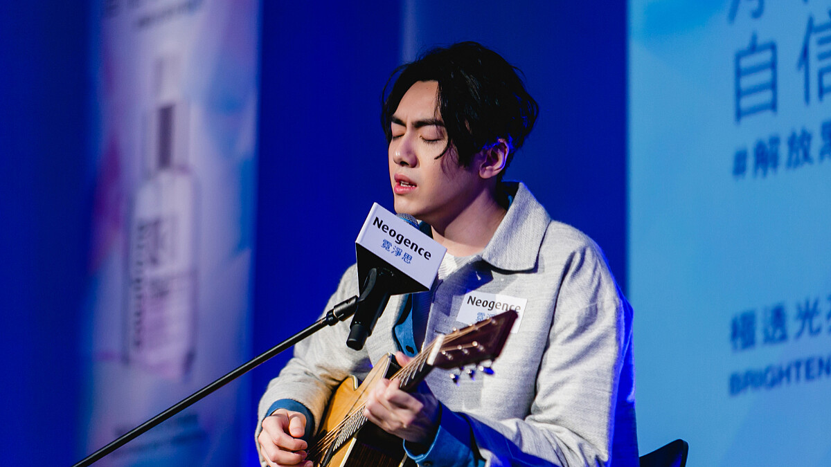 樂壇新男神李友廷除了歌藝驚人，完美好膚質就靠這款保養神品，愛美的妳趕緊同步一起入手吧！ 