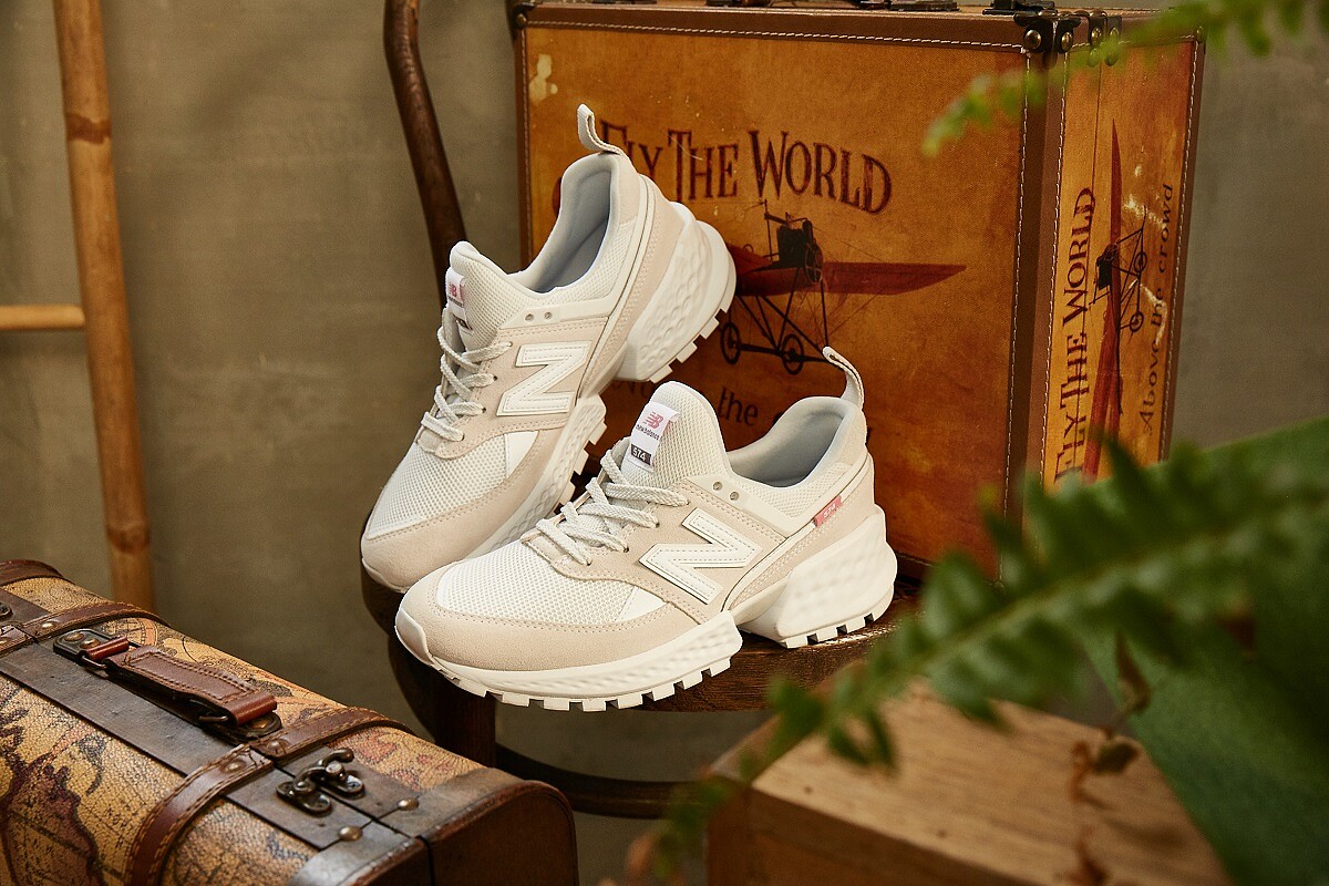 New Balance 574S v2