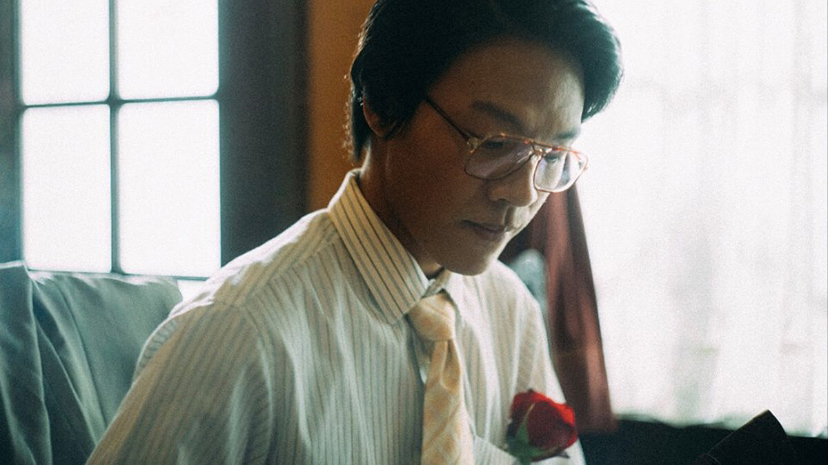 〈愛情怎麼了嗎〉MV裡洋蔥加滿滿！看盧廣仲扮老、失智演技大爆發