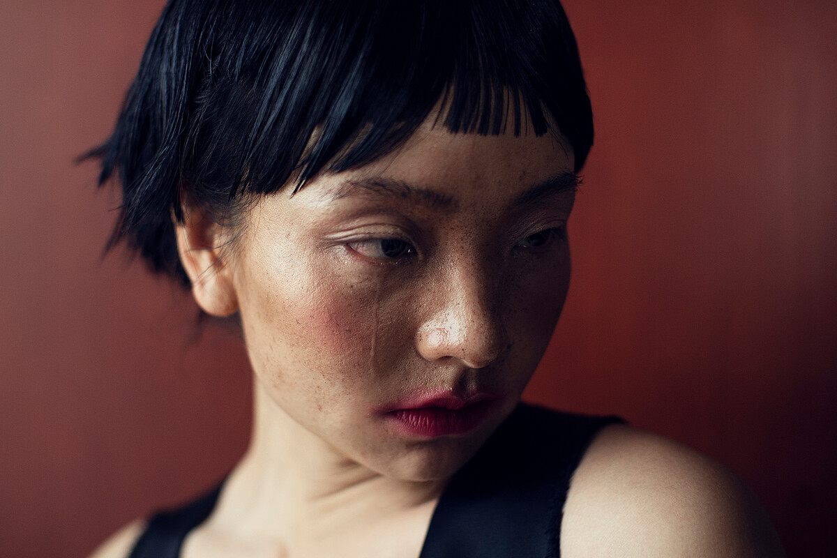 黑色開襟洋裝，Lavin