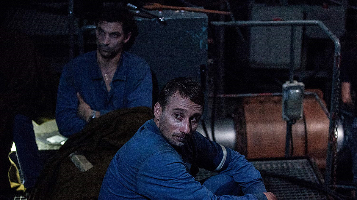 繼《鐵達尼號》後最嚴重災難電影！《庫爾斯克號:深海救援》改編真實事件，「紅雀」性感男星裸體逃生