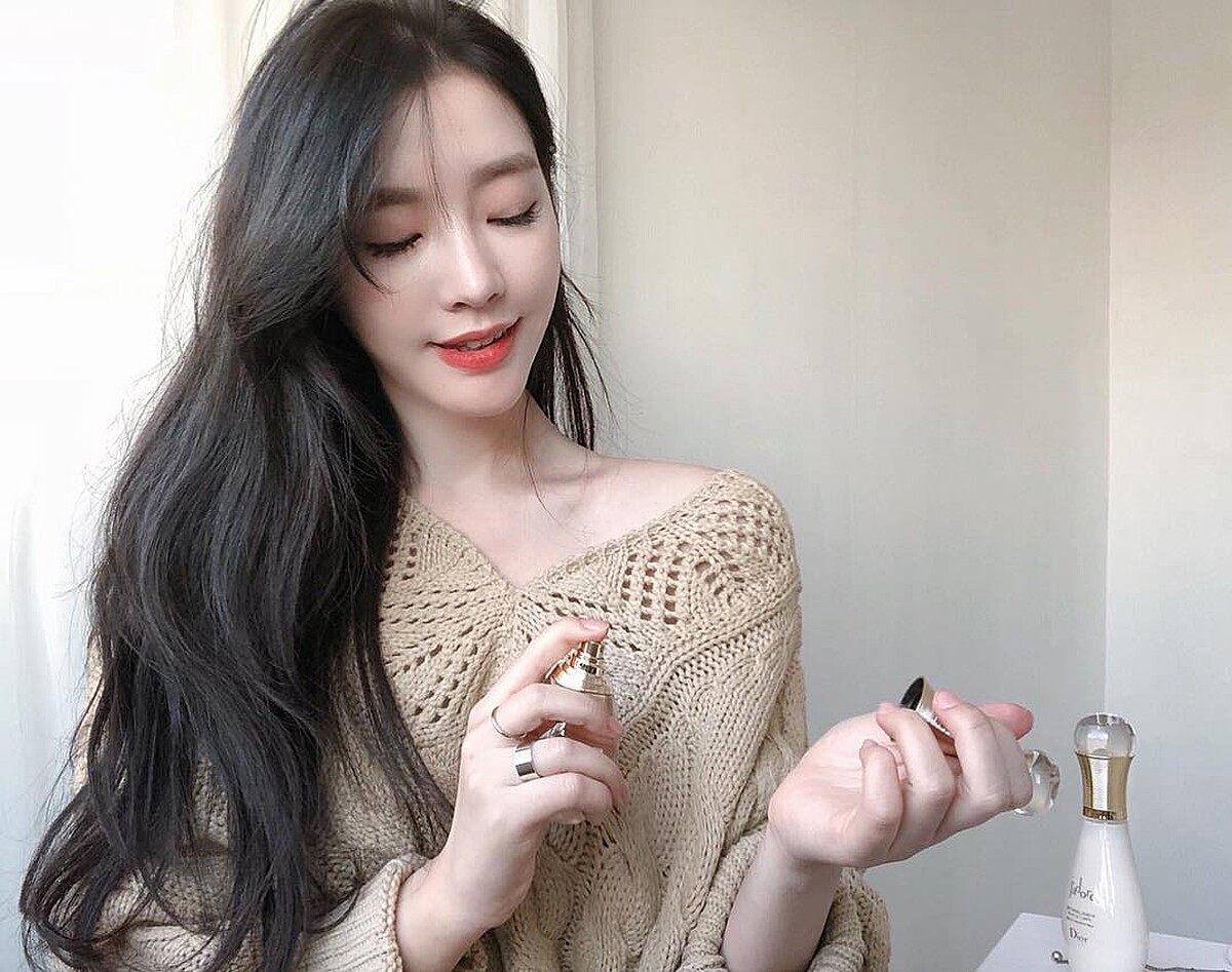 堅毅又溫柔的新風格正是女人該有的態度，就讓J'adore為妳展開這新篇章！