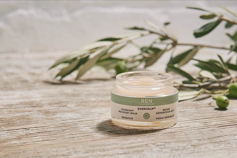 水嫩舒緩全能修護晚霜 30ml NT 1,980