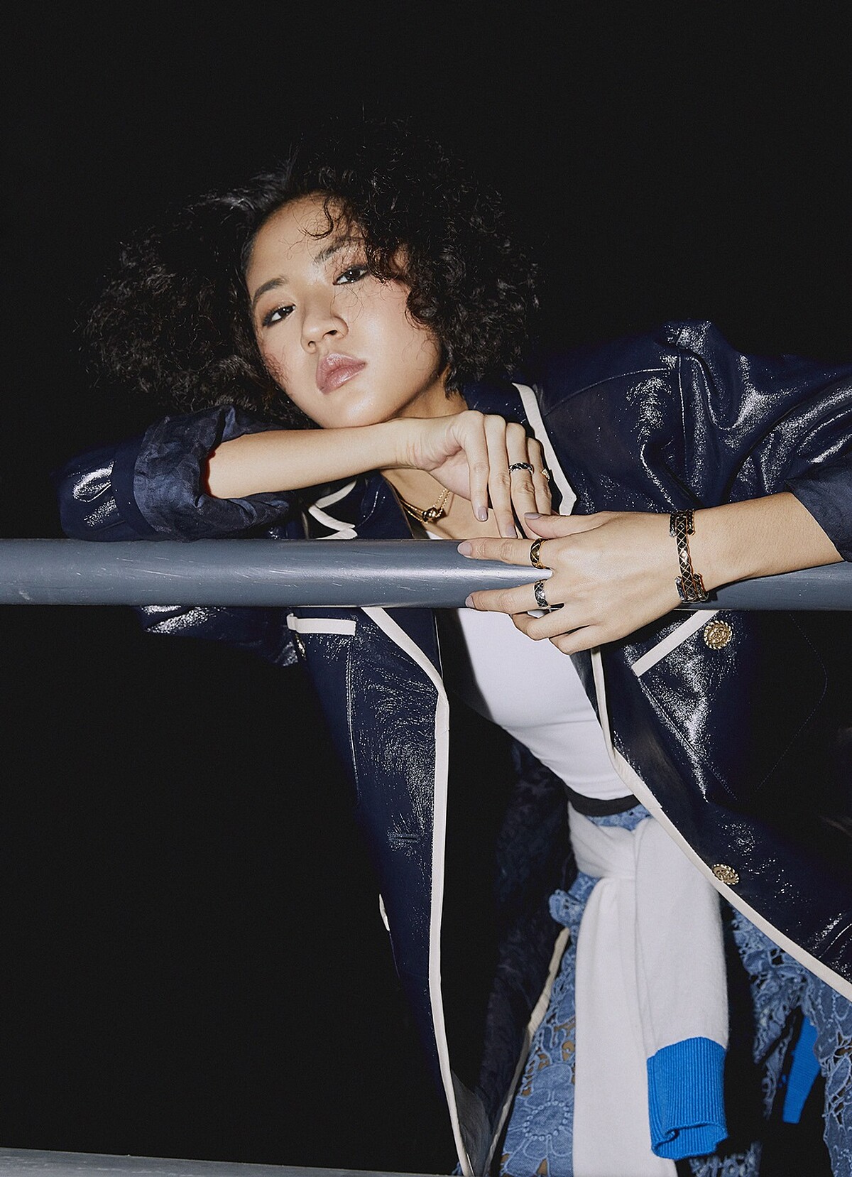 9m88 佩戴 Coco Crush 系列作品。 