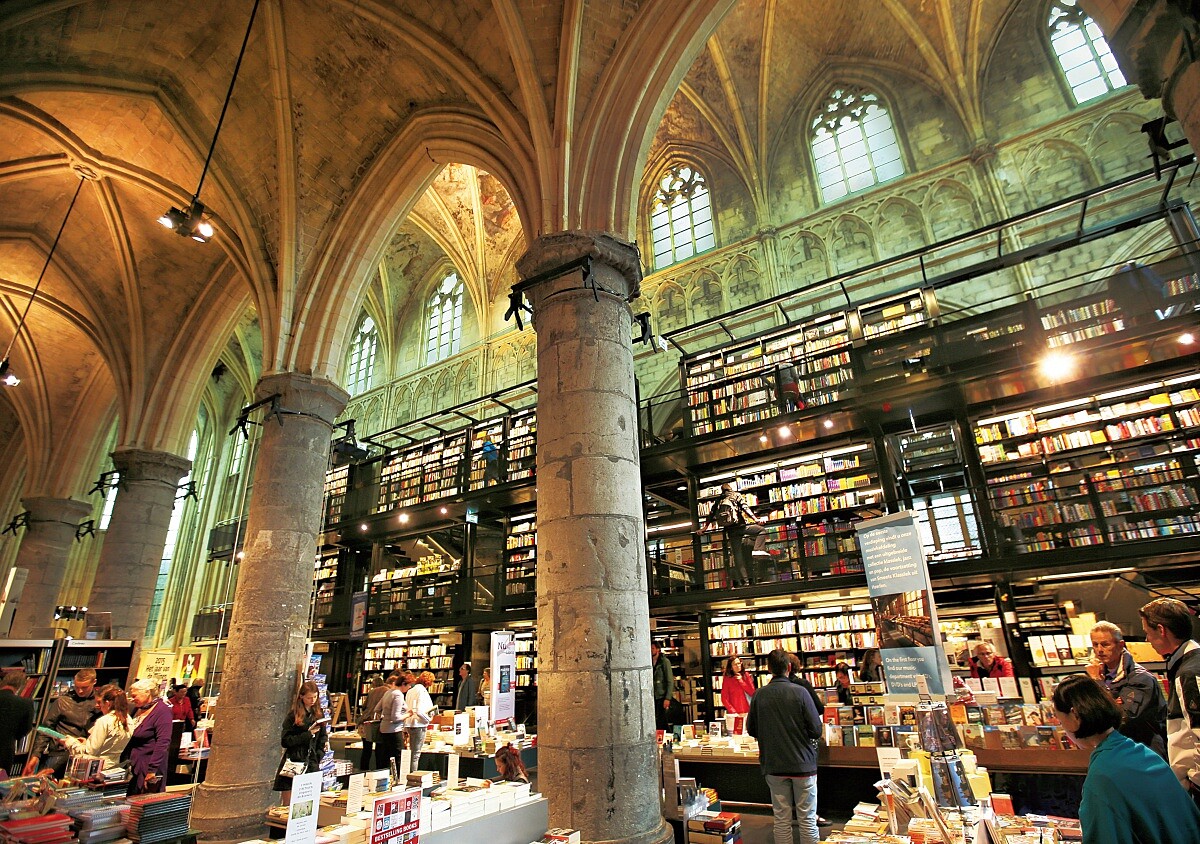 Selexyz Dominicanen Bookstore天堂書店，荷蘭必去景點。