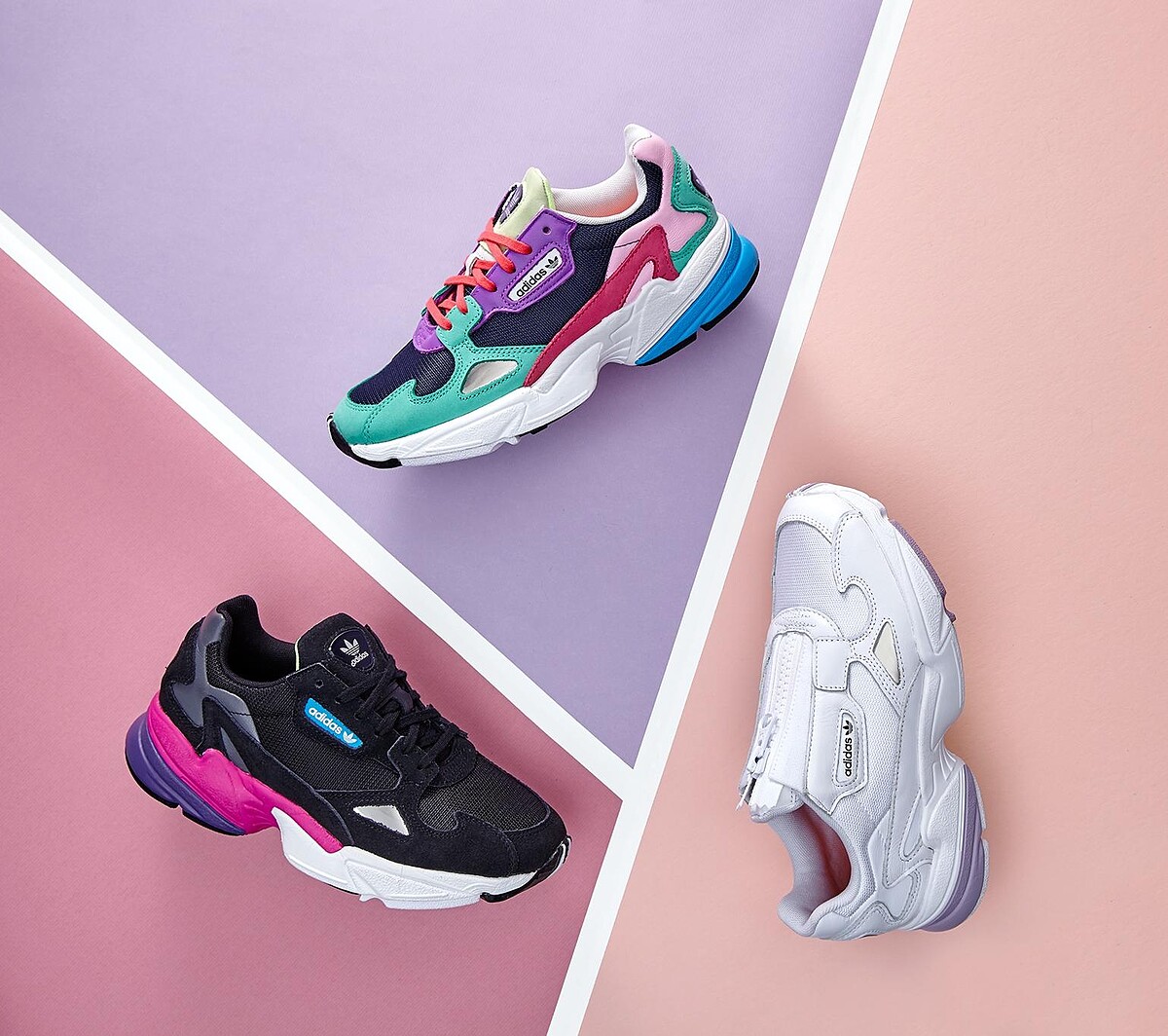adidas Originals Falcon 彩虹配色、黑桃配色，皆為3,690元；全白拉鍊款，3,890元。