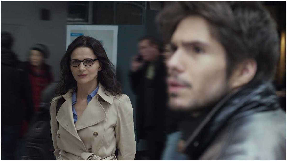 《別問我是誰》探討網路交友!改編法國懸疑小說,充斥謊言、欺瞞、真相的現實與虛擬