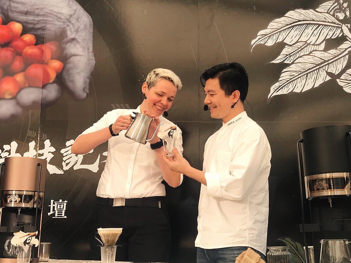 波蘭Agnieszka Rojewska(左)、台灣之光吳則霖(右)