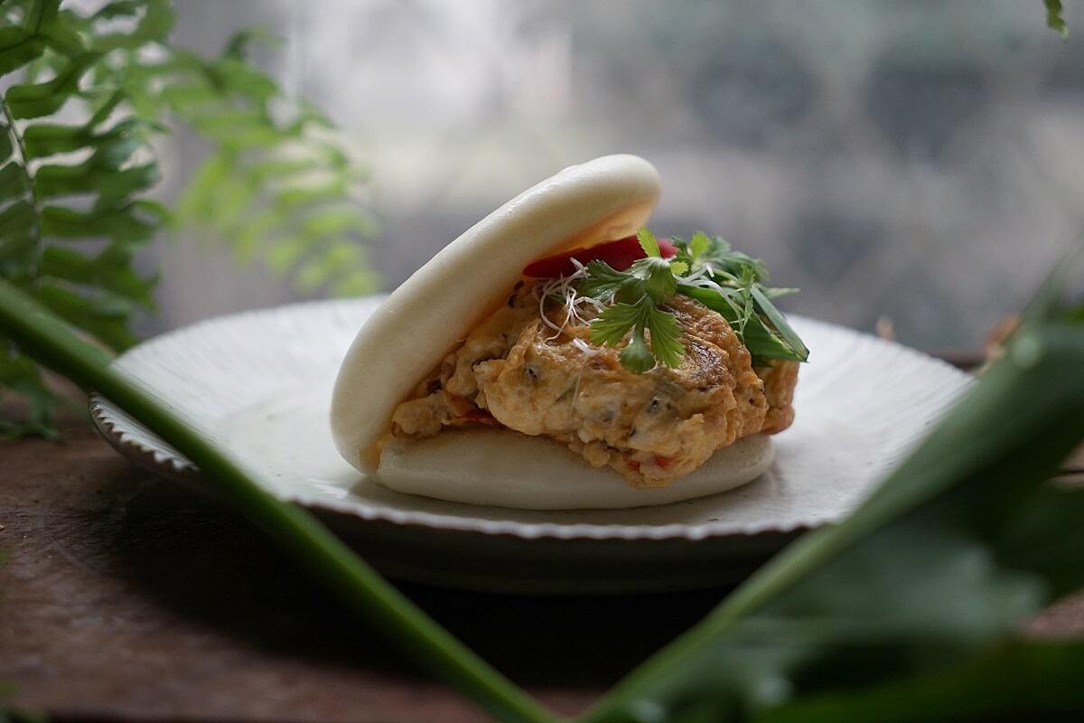 KOFE 燒荷包（伊莉莎白辣醬櫻花蝦炒蛋）