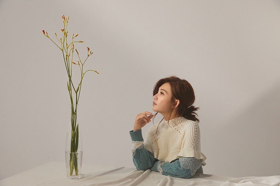 針織拼接蕾絲洋裝，Fendi