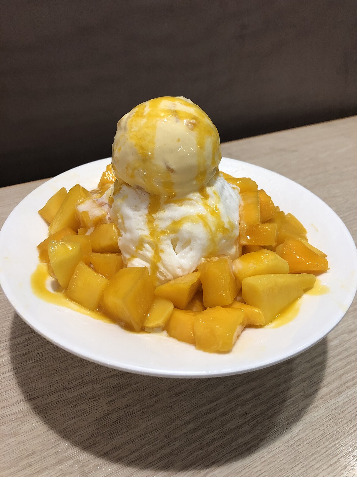 芒果雪花冰，售價180元