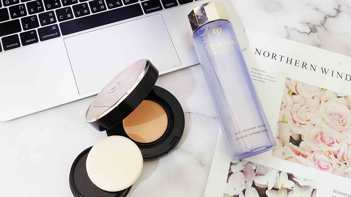 編輯老實說：這季節沒肌膚之鑰「持妝雙霧女王」怎行？想讓肌膚美到一腳踏入貴婦圈，就靠這兩款~