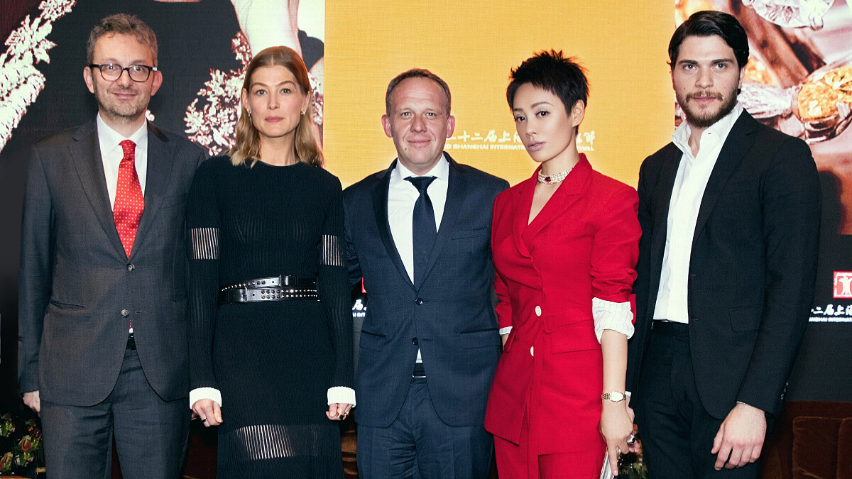 以珠寶與電影的完美奏鳴致敬風雲人物