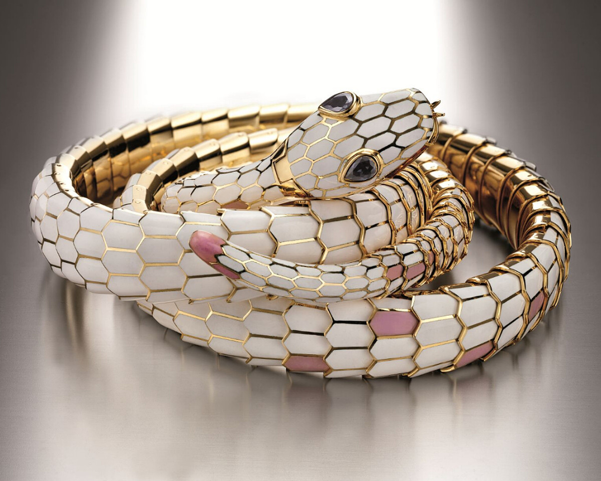 BVLGARI Heritage典藏系列Serpenti琺瑯腰帶