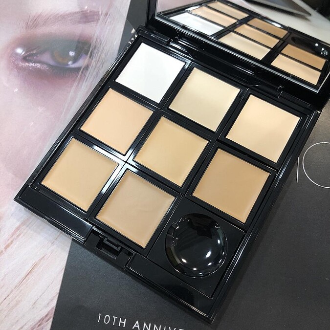 ADDICTION完美遮瑕盤 大師限定版