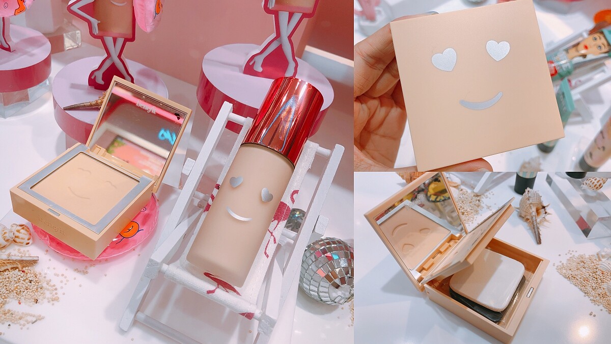 Benefit雙效柔膚蜜粉餅超可愛又貼心!外殼有笑臉圖案,打開來雙層設計一次附上粉撲與刷具