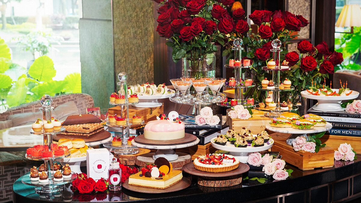 香格里拉台北遠東大廳茶軒 Χ 英國皇室香水品牌PENHALIGON’S 跨界推出週末限定「以玫瑰之名 女皇下午茶」