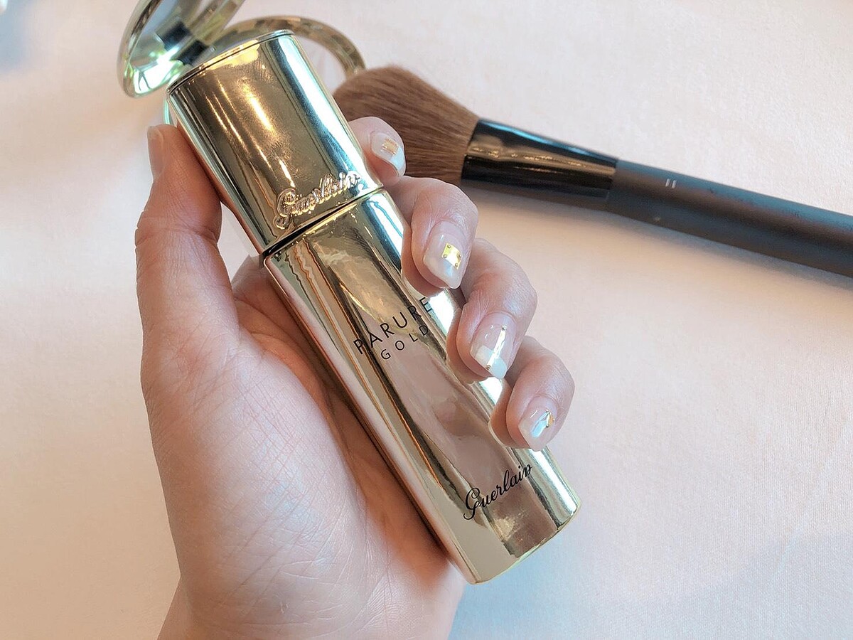 24K純金光粉底液