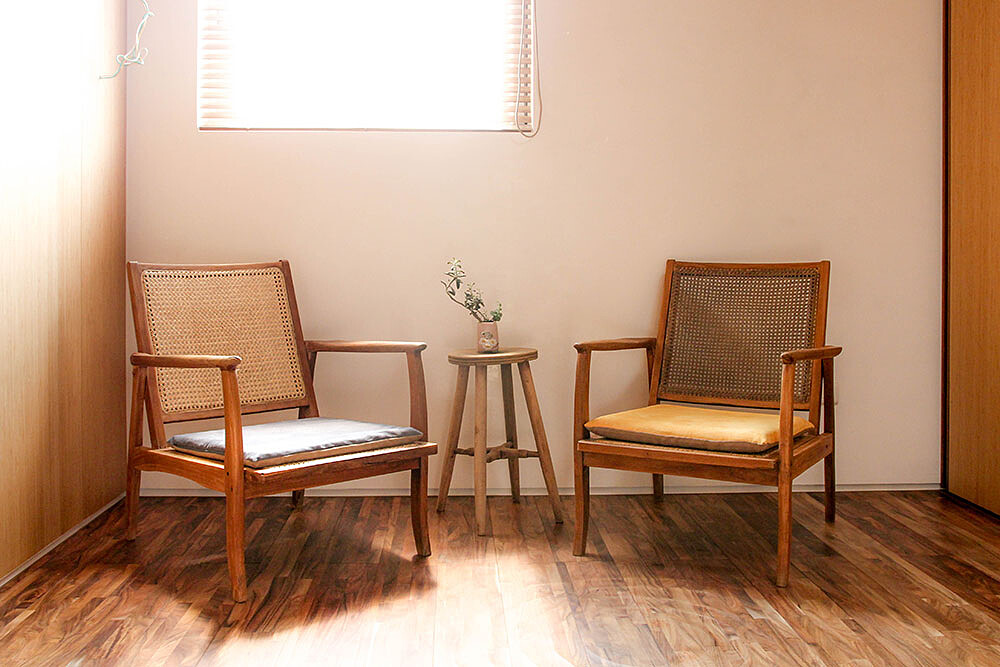 藤椅的用法，許多人都用錯了。好好珍惜使用，加上椅墊才能用得更長久