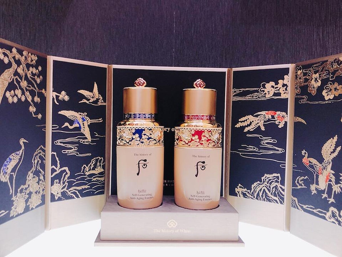 重生秘帖・至高典雅 加量雙瓶禮盒,價值NT21,528、特價NT13,600)