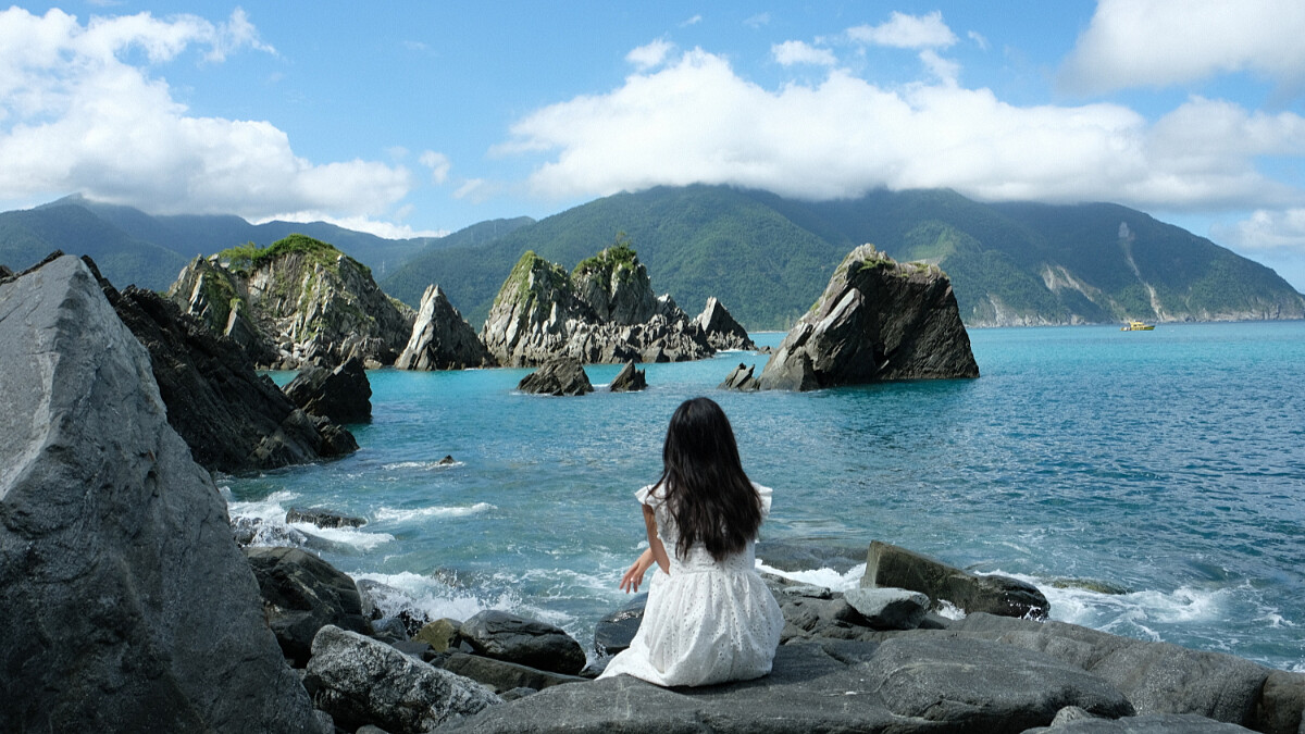 來場宜蘭小旅行吧！礁溪溫泉、粉鳥林和澳花瀑布很可以拍一波