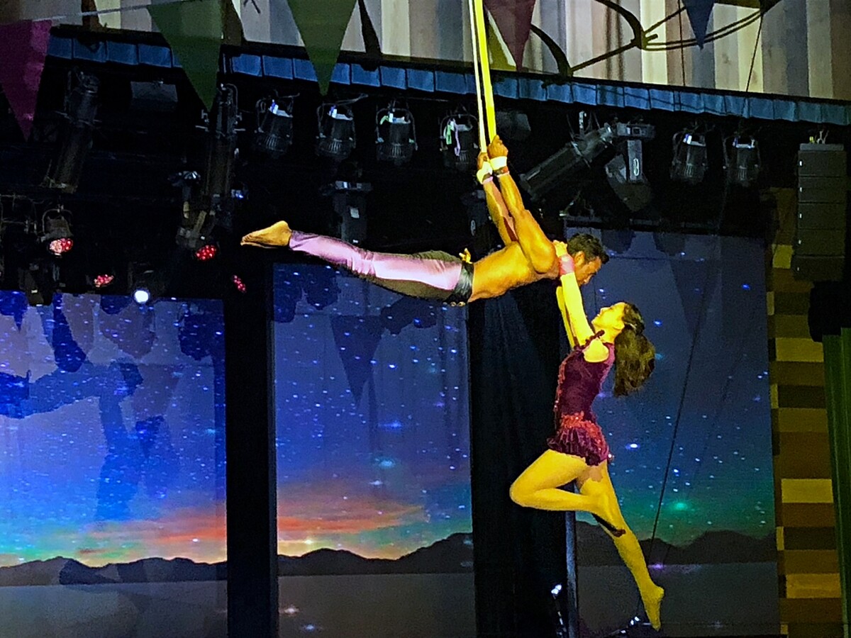 來自台灣的村長Jessie CHAO親自表演特技