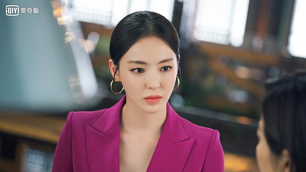 想得到尊重和成就，只會嫉妒別人是沒用的！蹲下身子、學習「討好世界」，才能一步步往上。