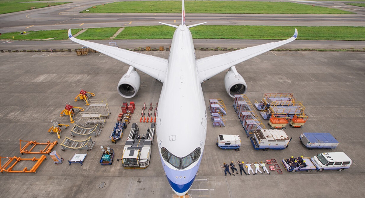 全球發起「#tetrischallenge」真人開箱大挑戰！超像樂高玩具超可愛，「中華航空」氣勢完全贏了！