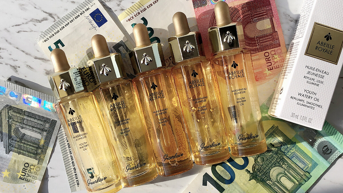 爽度破表的周年慶法則！不用拜財神，本篇先賜妳〜買了還招財的含金保養&amp;amp;彩妝滔金文！