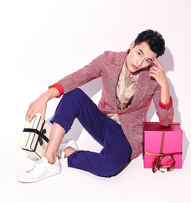 【男神看美白】讓新銳人氣男神張睿家告訴妳，他對於女孩愛美白的想法是什麼？