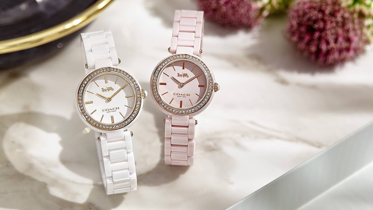 身為手錶控的M編來放火了!這幾款最近很燒的奶油白與氣質粉腕錶,時髦精女孩務必PICK!