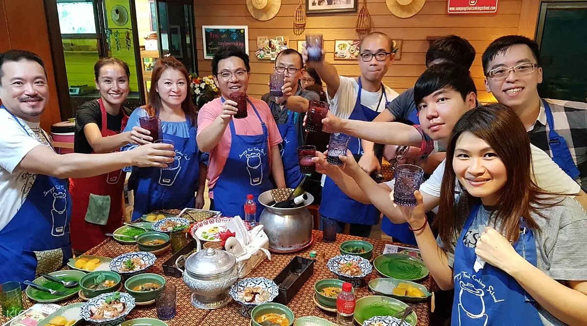 泰式料理烹飪課，能充分體驗當地文化