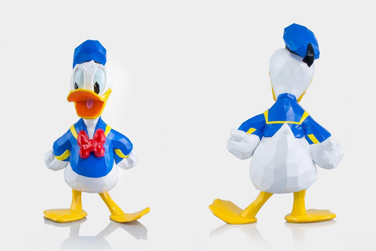 誠品生活南西|迪士尼POLYGO期間限定店|全球首賣唐老鴨POLYGO公仔|推薦價999元。