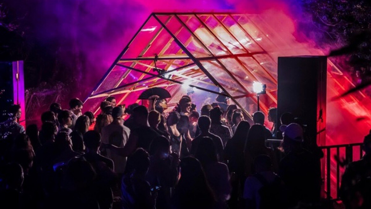 台北最好玩的《光譜音樂祭》來了！11月1號至3號到文山農場享受融合音樂、野營與大自然的絕佳派對！